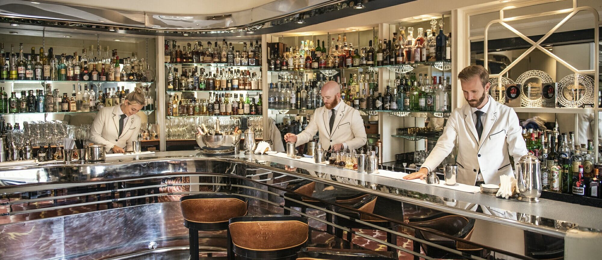 The American Bar at the Savoy | Old School Glamour on the Strand