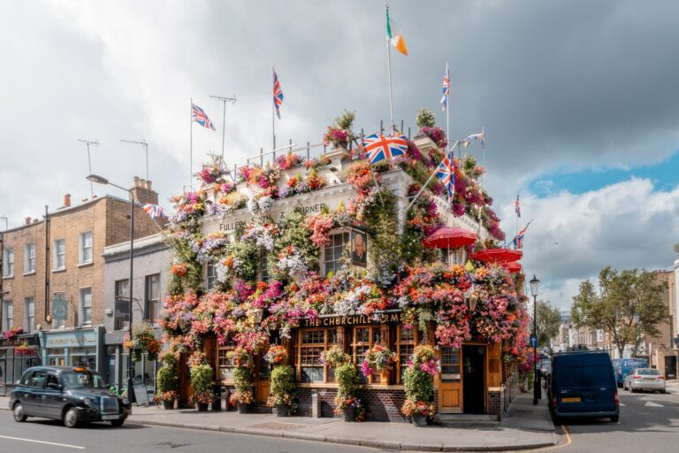 The Churchill Arms - A Classic London Pub Adorned with 1000s of Flowers